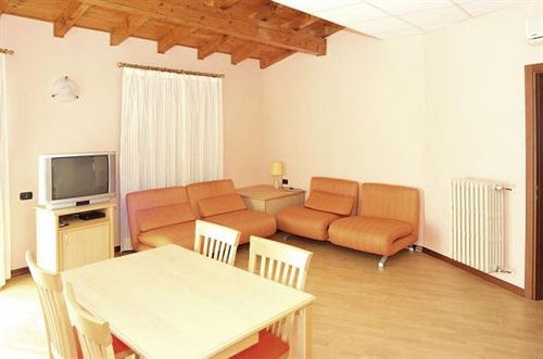 Hotel Residence Dei Fiori Baveno Kültér fotó